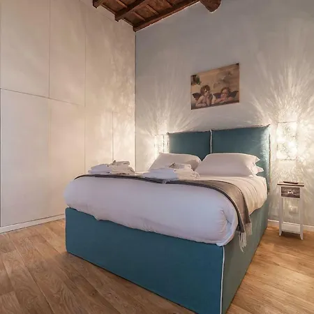 Unique Opportunity To Live In A Renaissance Palace - Ac/wi-fi Апартаменты